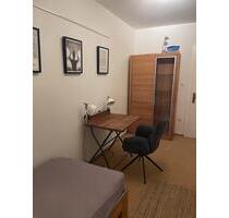 WG Zimmer in Haus mit Garten - 510,00 EUR Kaltmiete, ca.  180,00 m² in Augsburg (PLZ: 86167) Lechhausen