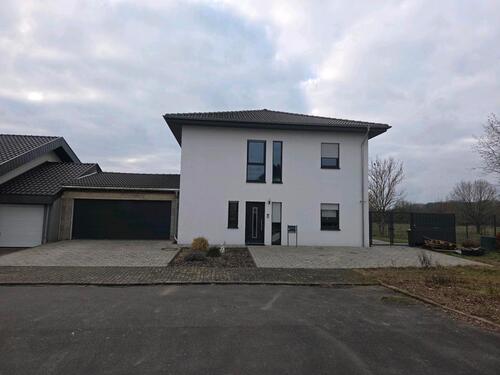 Foto - Haus verkaufen - 600.000,00&nbsp;EUR Kaufpreis, ca.&nbsp; 165,00&nbsp;m&sup2;