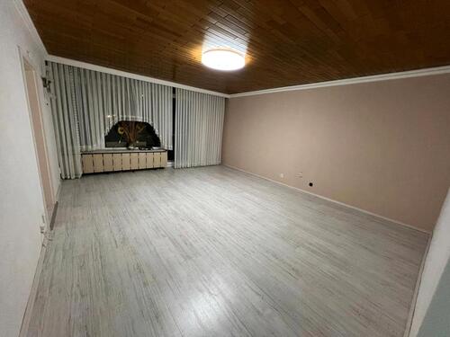 Foto - 3-Zimmer-Wohnung mit Loggia und Tiefgarage in Hamburg-Stellingen