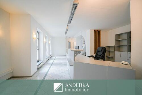 Foto - 120 m² Gewerbefläche mit historischem Charme auf dem Günzburger Marktplatz zu vermieten!