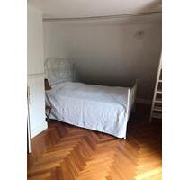 Zimmer mit Bad für Pendler zur Untermiete - Planegg