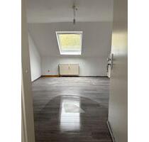 Dachetage Wohnung zu vermieten - 560,00 EUR Kaltmiete, in Krefeld (PLZ: 47799) Cracau