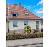 Sanierte Doppelhaushälfte mit Wintergarten - Hamm Heessen
