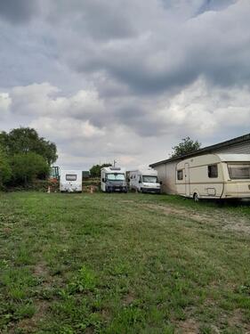 Foto - Stellplatz Stellplätze Wohnwagen Wohnmobil Anhänger