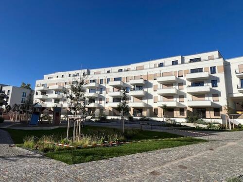 Foto - Erstbezug-3 Zi Balkon Parkett Wasserlage