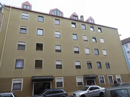 Foto - Sanierte 2-Zimmer-Wohnung mit Balkon & TG-Stellplatz in Nürnberg