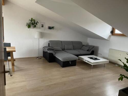 Foto - 2 Zimmer Mehrfamilienhaus, Wohnhaus in Neckarwestheim
