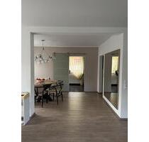 Grosszügige 4 Zimmer Wohnung mit 2 Balkonen - Nagold