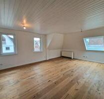 Wohn- und Arbeitskombination mit 7 Zimmern (75 m² + 97 m²) - Leonberg