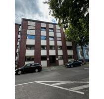 Zentrumsnahe Gewerbefläche mit Garten-Balkon und 2 Stellplätzen - Mönchengladbach Süd