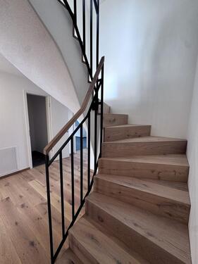 Foto - Repräsentative Neubau-Maisonette--Wohnung mit eigenem Bereich für Teenager oder Büro