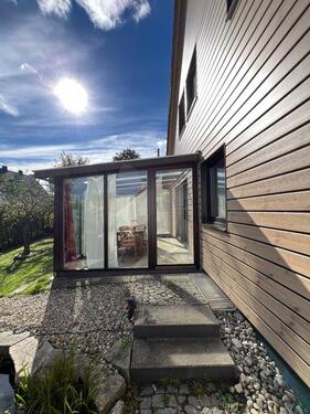 Foto - Wohnoase mit Garten und Pool - 2.000,00&nbsp;EUR Kaltmiete, ca.&nbsp; 180,00&nbsp;m&sup2;