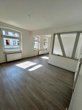 Foto - Großzügige 3,5-Zimmer-Wohnung - 700,00&nbsp;EUR Kaltmiete, ca.&nbsp; 122,00&nbsp;m&sup2;