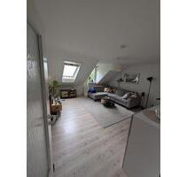 Schöne 2 Zimmer-Wohnung mit Balkon - Düsseldorf Oberbilk