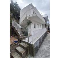 ZWEI HÄUSER AN DER STRANDMEILE SUTOMORE MONTENEGRO ZU VERKAUFEN - Karlsruhe