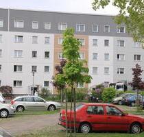 Große 2-Raum-Wohnung mit Balkon und eigenem Zugang - Weißwasser (Oberlausitz)