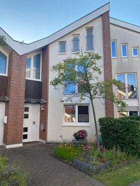 Foto - Familienfreundliches Reihenhaus mit 4,5 Zimmern in Mülheim