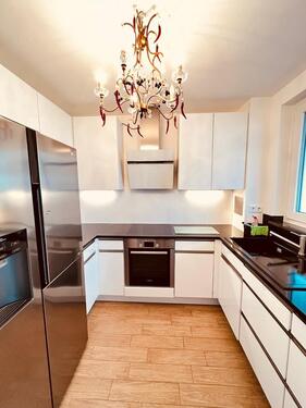 Foto - Attraktive, großzügige und möblierte Wohnung in ruhiger Lage