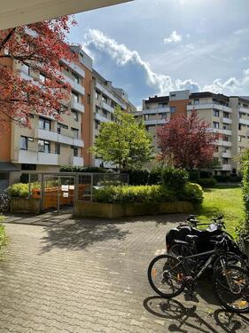 Foto - 2 ZKB Wohnung mit Balkon & Tiefgarage in Augsburg-Pfersee