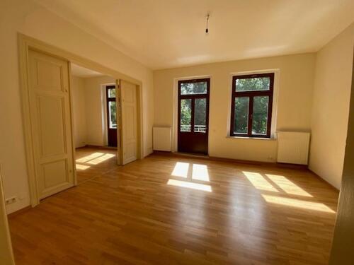 Foto - Große Altbau-Wohnung im Zentrum von Glauchau 170m²