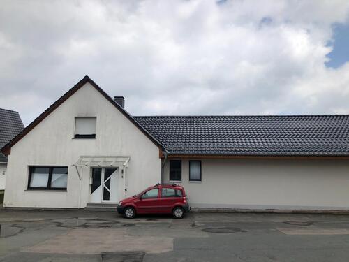 Foto - Einfamilienhaus freistehend mit Hobby Kfz Werkstatt
