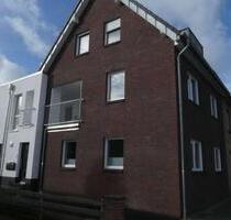 Moderne 2-Zimmer-Wohnung mit Balkon in Rhede