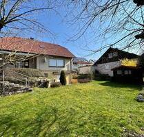Einfamilienhaus mit Einliegerwohnung und sonnigem Garten - Bexbach