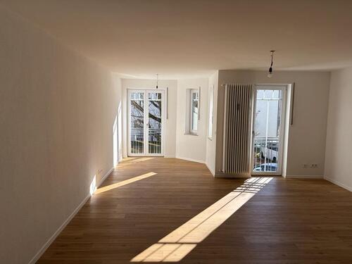 Foto - Helle, neu renovierte 3‑Zimmer‑Wohnung in Rosenheim