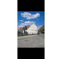Ein Haus verkaufen - 70.000,00&nbsp;EUR Kaufpreis, ca.&nbsp; 170,00&nbsp;m&sup2; in Greiz (PLZ: 07973)