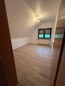 Foto - 3-Zimmer Dachgeschosswohnung - 580,00 EUR Kaltmiete,