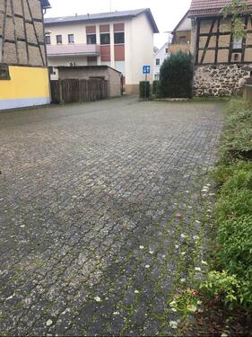 Foto - Abstellplatz Parkplatz Lager Platz freie Fläche in Buseck