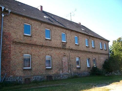 Foto - Mehrfamilienhaus, Wohnhaus zum Kaufen in Wulkenzin