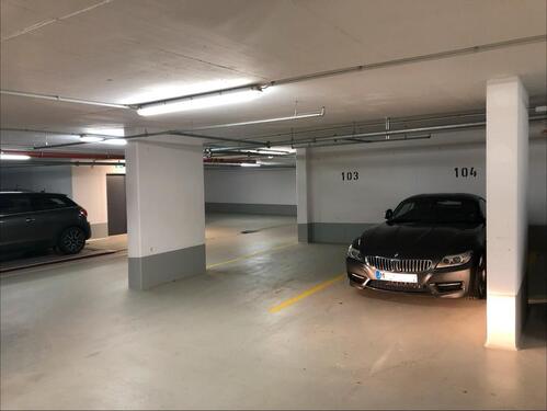 Foto - Breiter TG-Stellplatz - KEIN Duplex - Speyerer Straße 14