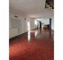 Party Raum zum vermieten - 200,00&nbsp;EUR Kaltmiete, ca.&nbsp; 90,00&nbsp;m&sup2; in Oberelsbach (PLZ: 97656)