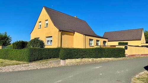 Foto - Familienfreundliches Zuhause mit großem Grundstück