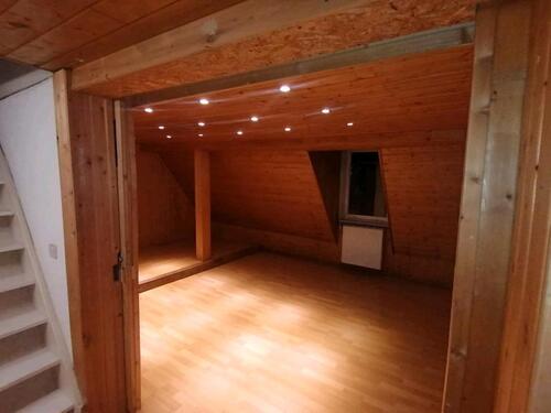 Foto - 13 Zimmer Einfamilienhaus zum Kaufen in Nürtingen