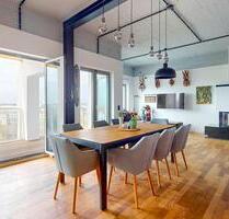 Luxus über den Dächern Berlins: Licht, Raumhöhe und Smart-Home-Komfort