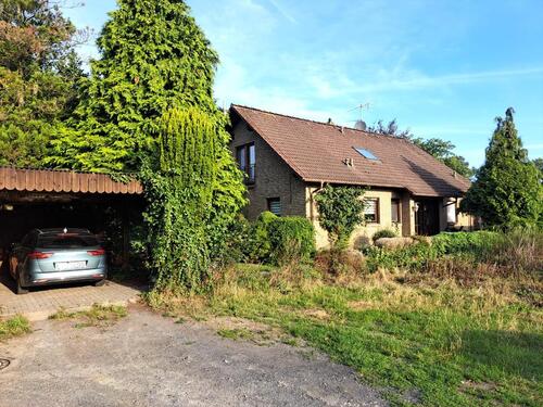 Foto - Modernisiertes Einfamilienhaus mit 144 m², Vollkeller & 589 m²
