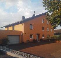 Mehrgenerationen Haus zu vermieten in Großeneder - Borgentreich