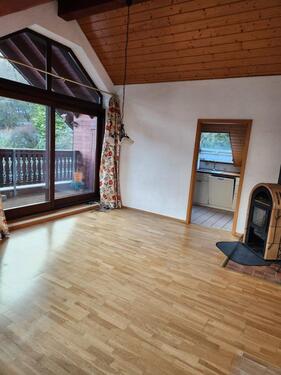 Foto - Großzügige 4 Zimmer Dachgeschosswohnung mit Balkon