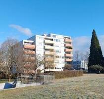 Helle 2-Zimmer-Eigentumswohnung mit Südost-Balkon. - Waiblingen Bittenfeld