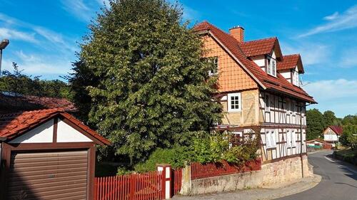 Foto - 10 Zimmer Bauernhaus, Landhaus zum Kaufen in Herleshausen