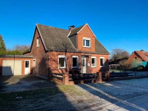 Foto - Haus zur Miete - 1.350,00&nbsp;EUR Kaltmiete, ca.&nbsp; 140,00&nbsp;m&sup2;