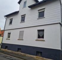 Ein- bis Zweifamilienhaus - 285.000,00&nbsp;EUR Kaufpreis, ca.&nbsp; 180,00&nbsp;m&sup2; in Wabern (PLZ: 34590)
