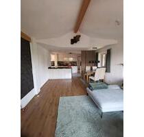 4 Zimmer Dachgeschoss Wohnung, 1.Stock, ca. 100m2, - Egling