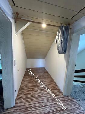 Foto - Dachgeschosswohnung 78qm - 850,00 EUR Kaltmiete,