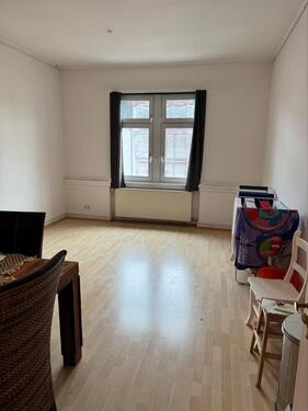 Foto - Gut geschnittene 3 Zimmer-Wohnung in bevorzugter Lage *Nähe Berger Straße*