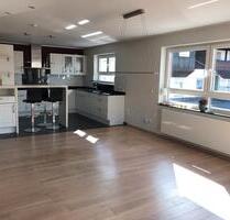 Provisionsfrei! Mehrgenerationenhaus in Groß-Zimmern