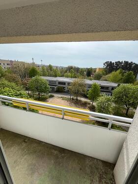 Foto - Frisch sanierte 2-Raum Wohnung mit EBK ab Mitte April