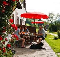 Schöne Ferienwohnung mit Terrasse und Bergblick Ruhpolding